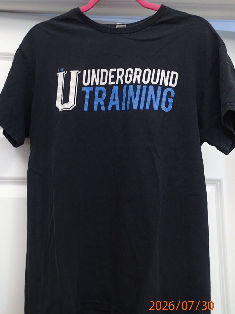 Underground Training Men's Black Tshirt Size Medium
